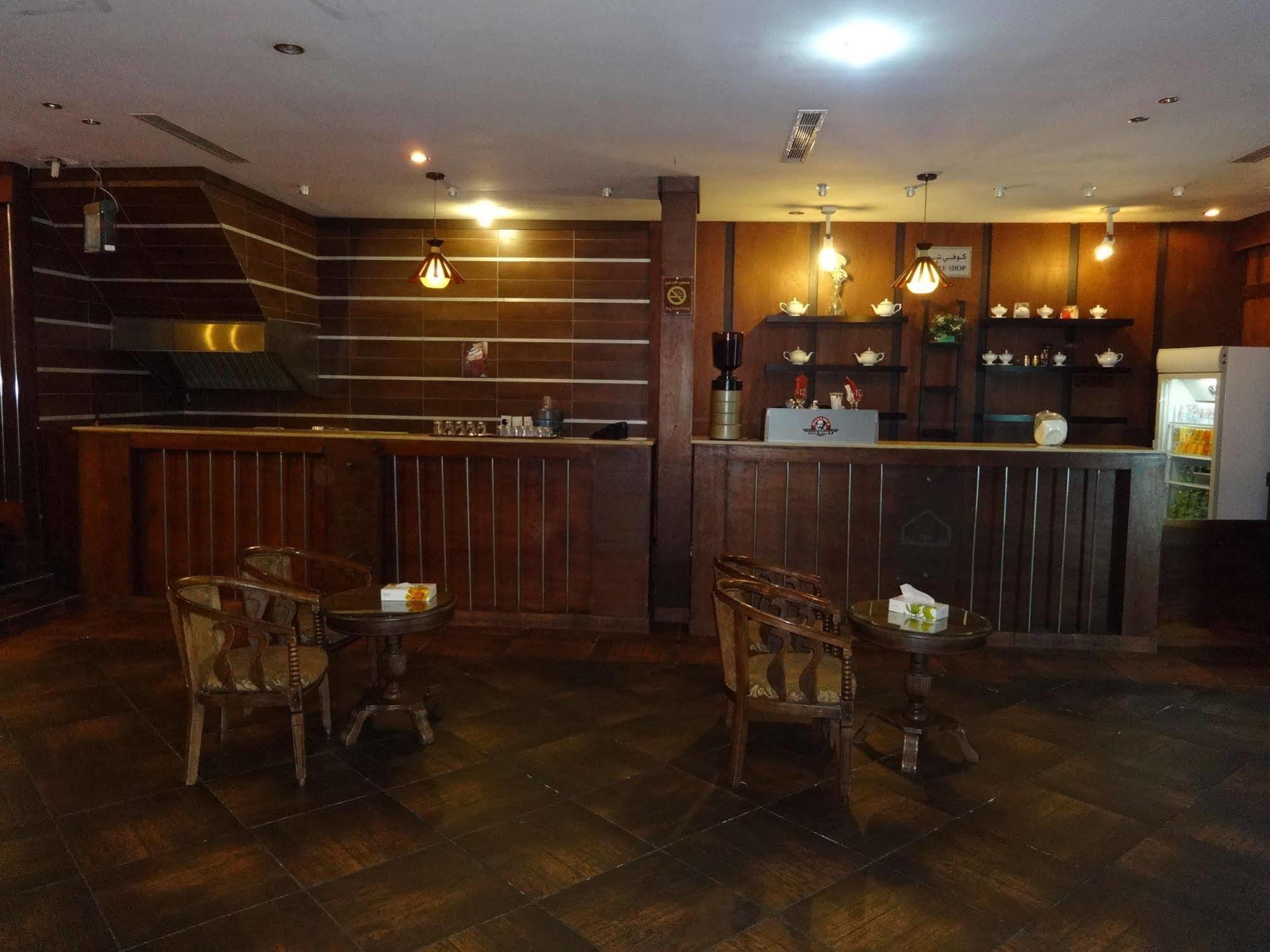 Orans Suites 2 Джеда Екстериор снимка